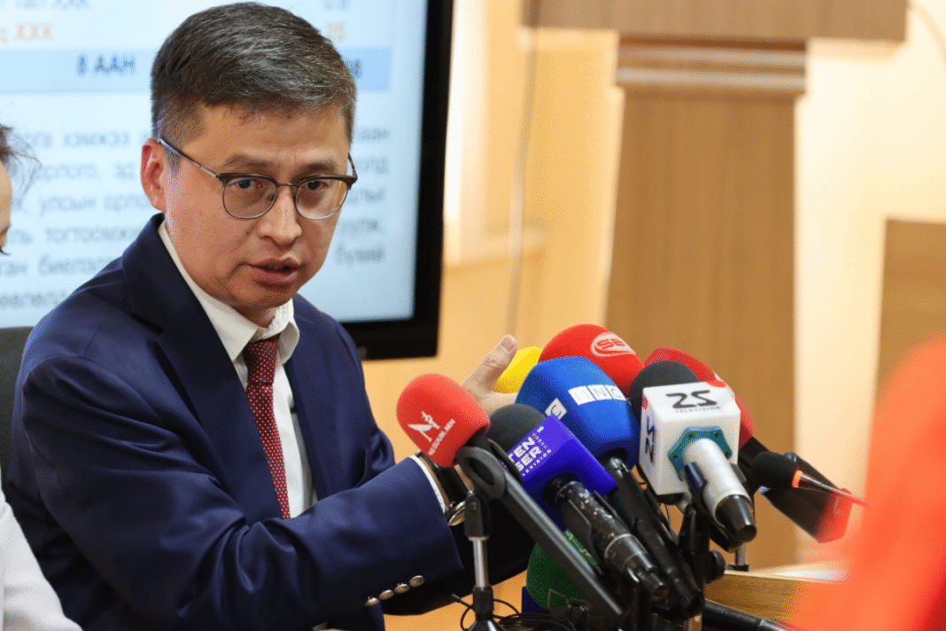 Хууль зүй, дотоод хэргийн сайдын асуудал товд орсон энэ долоо хоногийн баасан гарагийн эхний асуудлаар чуулганаар хэлэлцэнэ