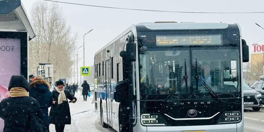 Түлш дууссан гээд зорчигчдыг буулгасан автобусны жолоочийг торгожээ